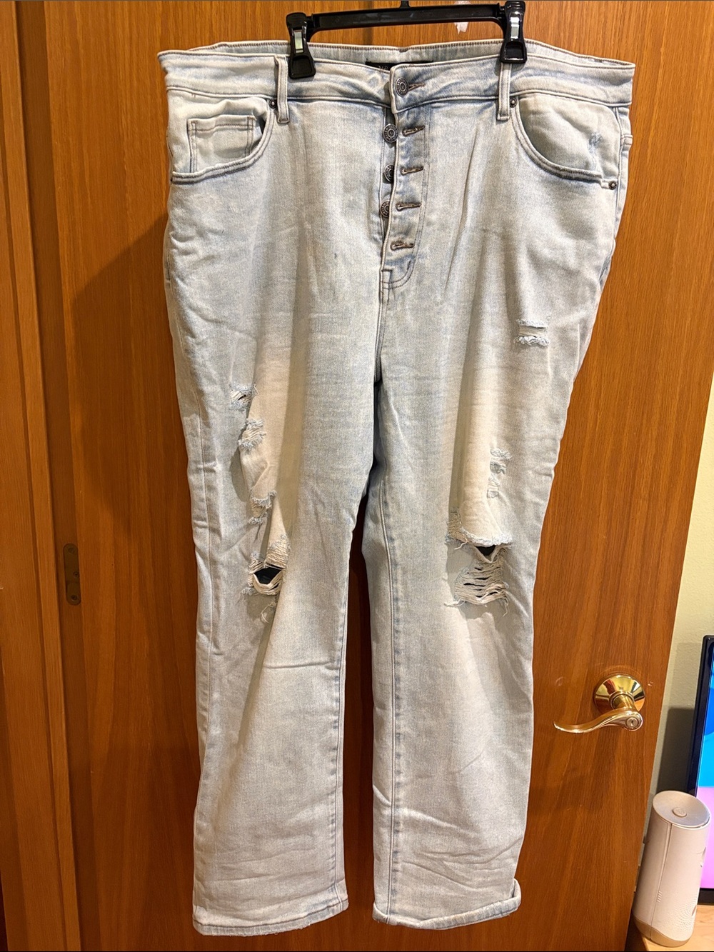 Women's Light Blue Distressed Straight Jeans